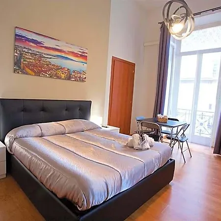 Metronapoli 4* Neapol