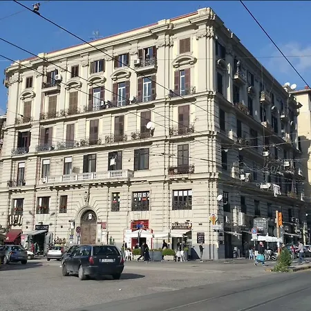 Bed & Breakfast Metronapoli 3*